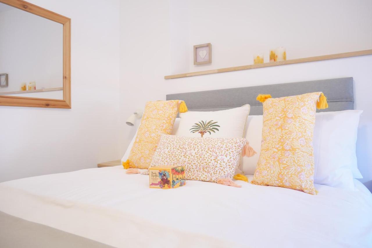 Sunset View, 2 Bedrooms In The Heart Of Holt With Parking Extérieur photo